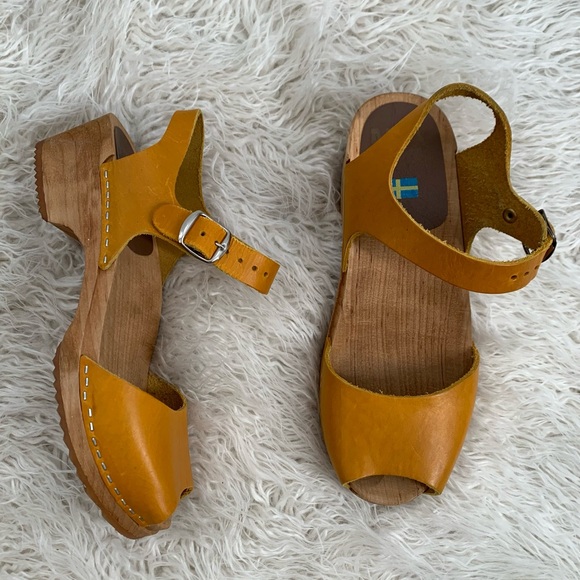 MIA Shoes - Mia Swedish Wooden Clogs Open Toe Women’s Size 40